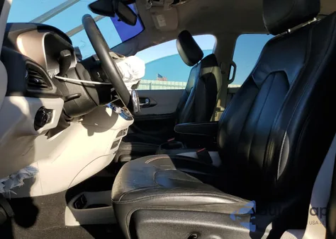 2017 Chrysler Pacifica Touring L from USA, damaged, VIN 2C4RC1BG2HR510236